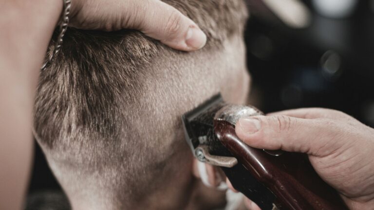 Barbering Level 2 (Full-time) (2027/28)