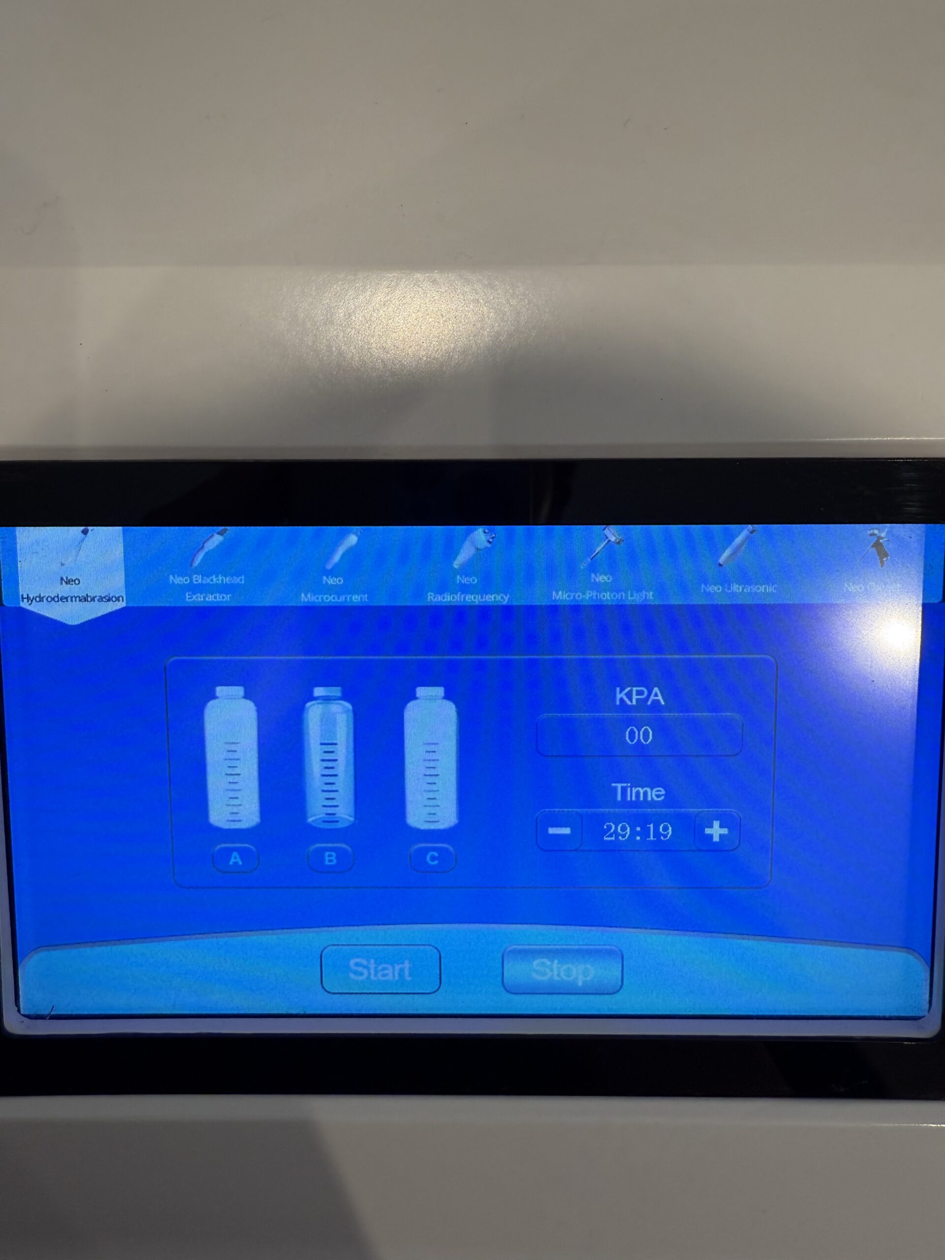 Hydrofirm Neoelegance hydro facial machine