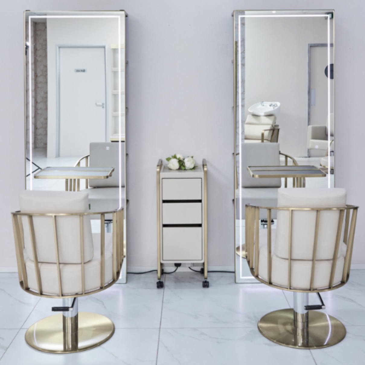 Madrid Styling Unit with Storage and Shelf